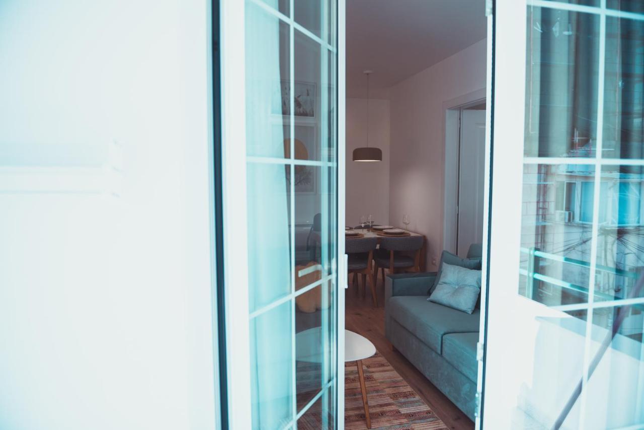 Tam Skanderbeg Square Serviced City Center Apartment No1 تيرانا المظهر الخارجي الصورة