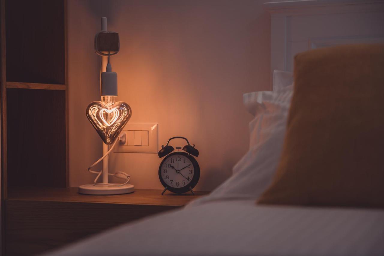 Tam Skanderbeg Square Serviced City Center Apartment No1 تيرانا المظهر الخارجي الصورة