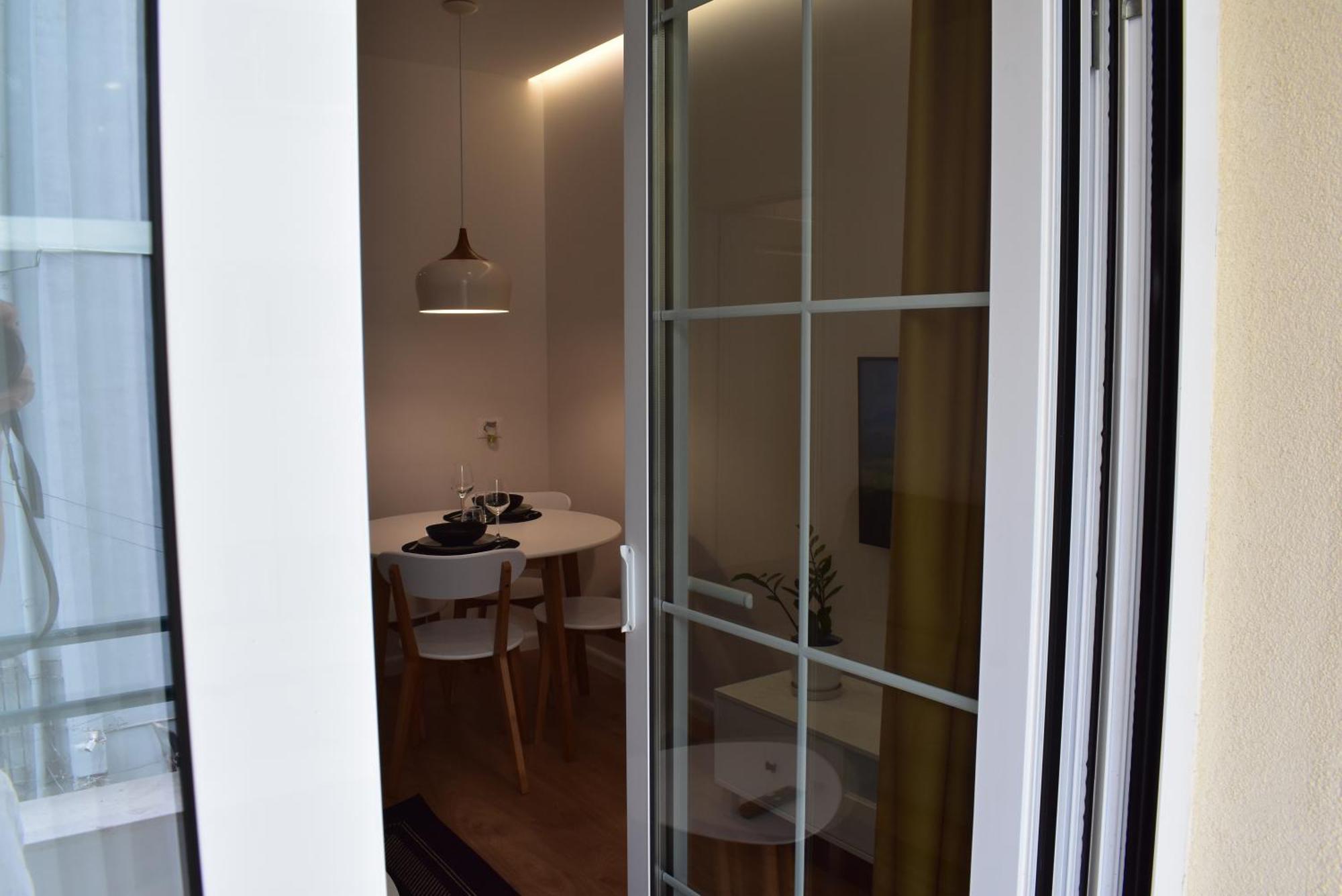 Tam Skanderbeg Square Serviced City Center Apartment No1 تيرانا المظهر الخارجي الصورة